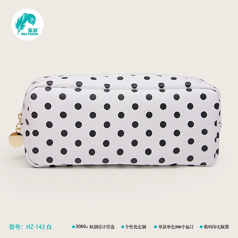 长方形彩印白底黑点化妆包新品 化妆包 彩印化妆包 白底黑点化妆包 长方形化妆包