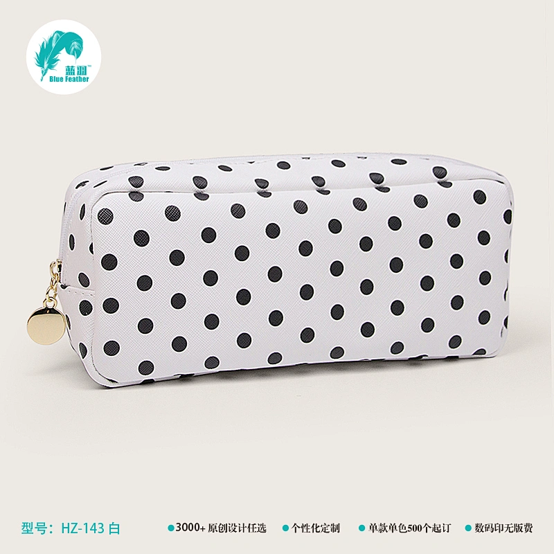 长方形彩印白底黑点化妆包新品 化妆包 彩印化妆包 白底黑点化妆包 长方形化妆包