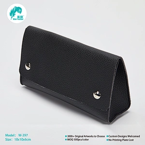 Small pouch