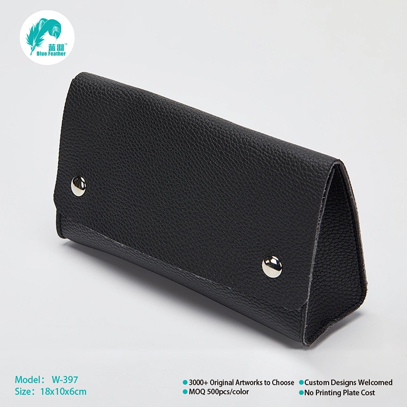 Small pouch