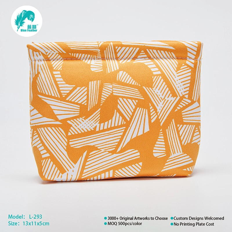 Clip pouch
