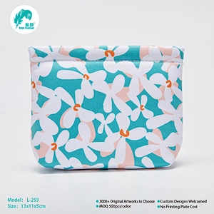 Clip pouch