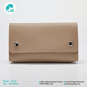 Small pouch
