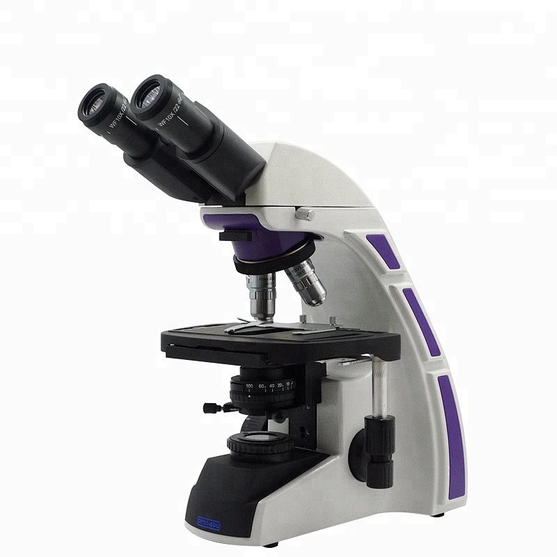 Microscopio biologico da laboratorio