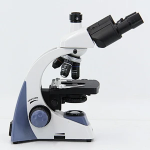 Microscopio de laboratorio, trinocular