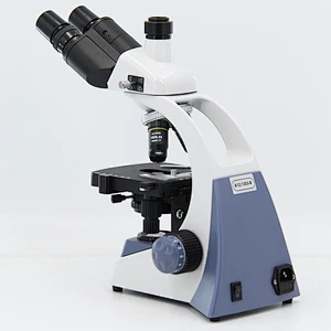 Microscopio de laboratorio, trinocular