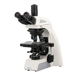 Microscopio biologico da laboratorio, trinoculare