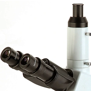 Microscope de laboratoire