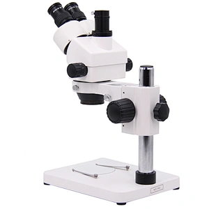 Trinokulært zoom stereomikroskop, 0,7x~4,5x, stangstativ, ingen lyskilde