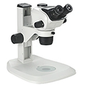Microscópio estéreo com zoom, 0,68~4,7x, 1:6,8, binóculo, sem luz