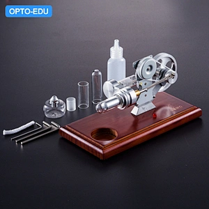 Stirlingmotor med generatormodell