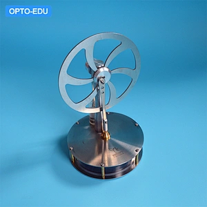 Mababang Temperatura Stirling Engine Model