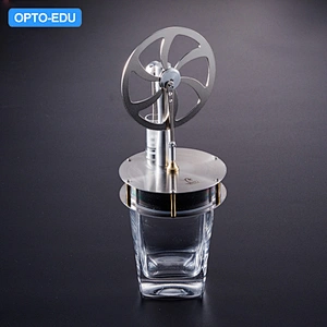 Mababang Temperatura Stirling Engine Model