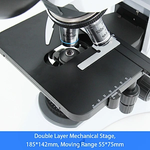 Microscope de laboratoire