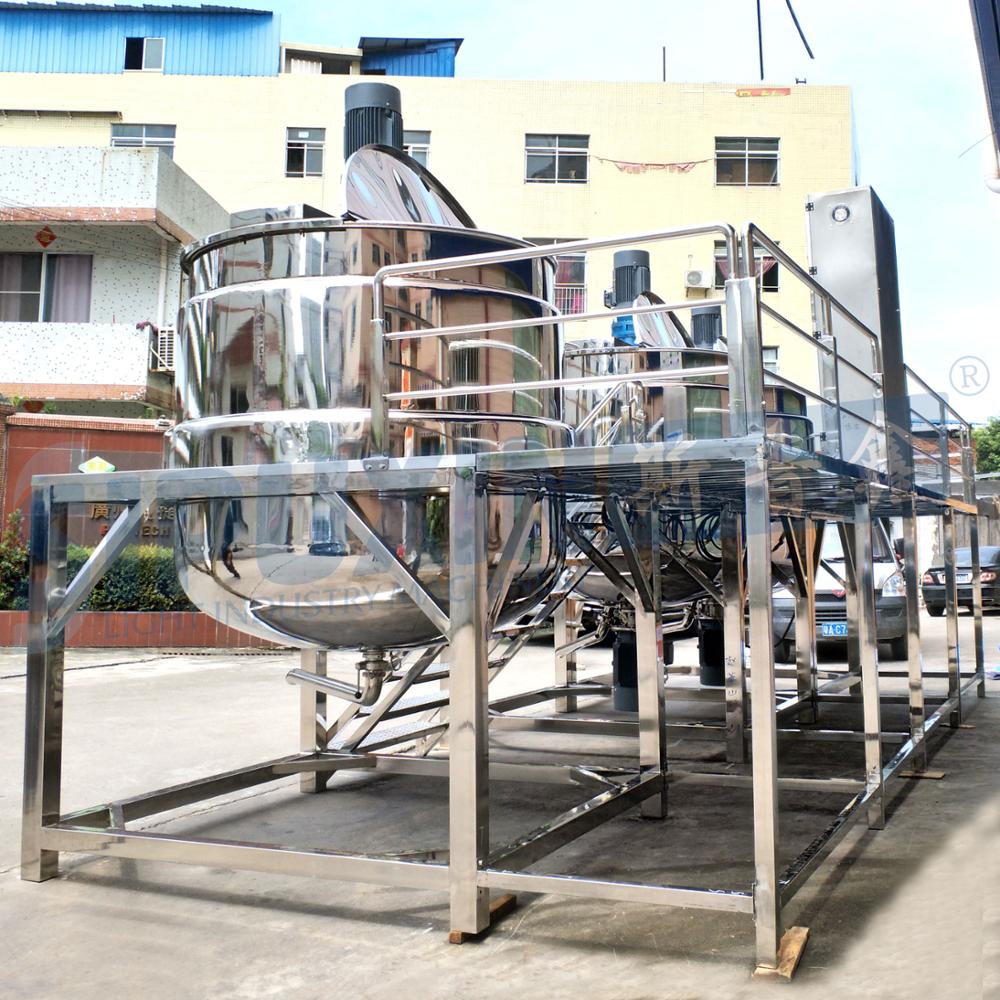 Mixing tank (26)