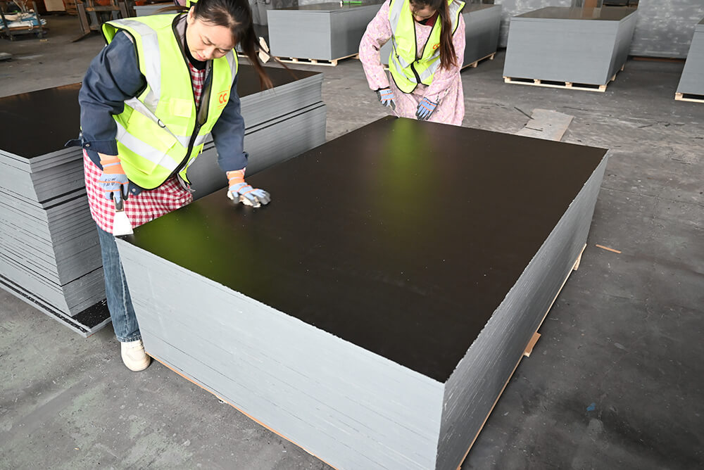 china film faced plywood factory