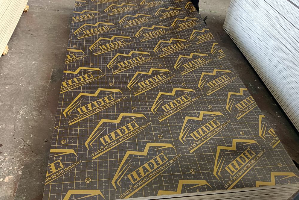 Leader Film faced plywood