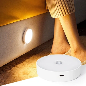 Rechargeable Tap Lights Wireless LED Puck lamp Magnet Stick on Closet Light for Cabinet Wardrobe Counter Bedroom