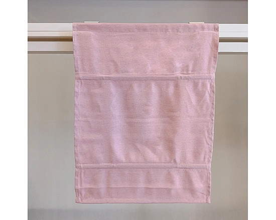 Magnetic Roman curtain