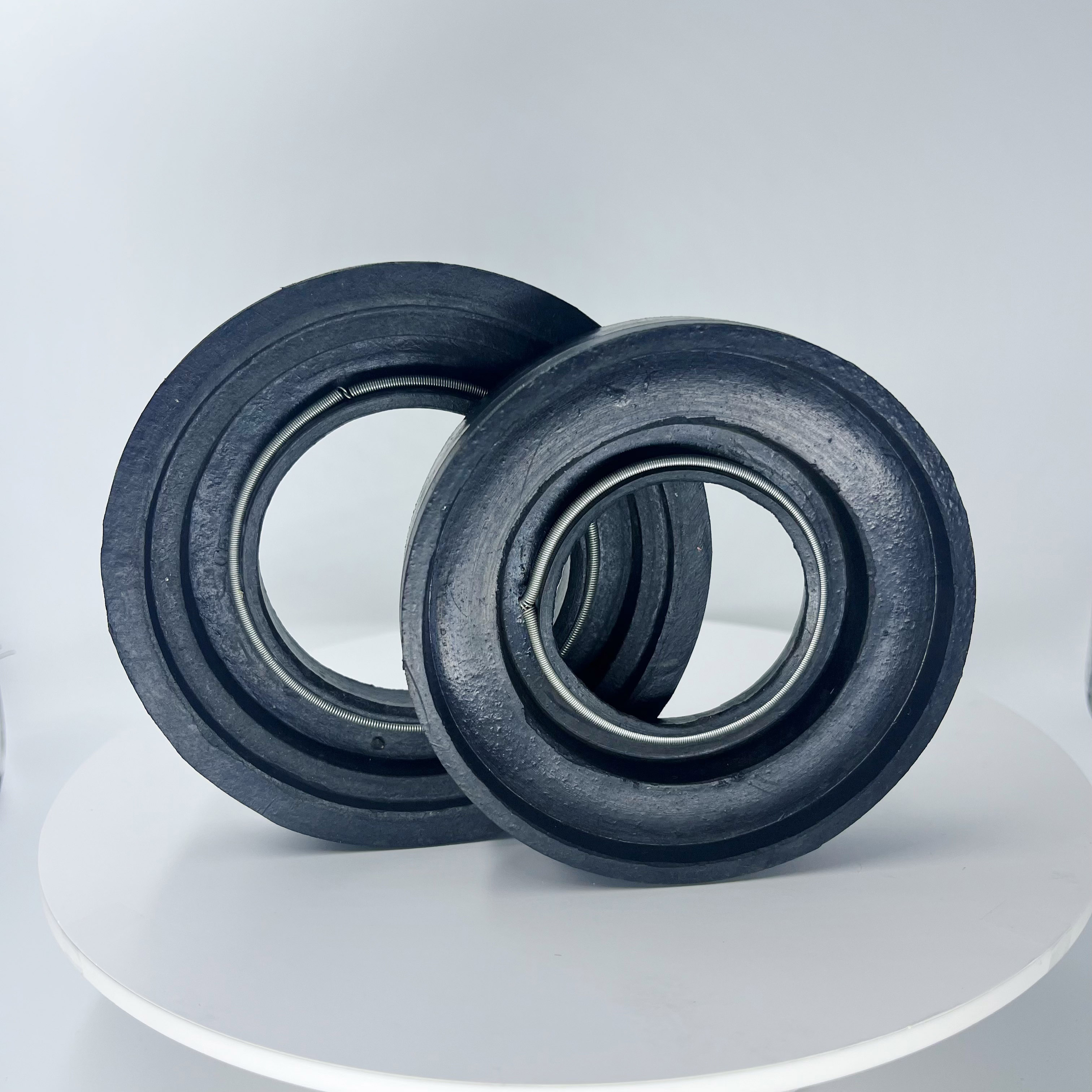 Engineering machinery oil seal