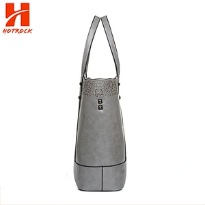 The New 2019 simple and retro hollow out carving single shoulder PU handbag