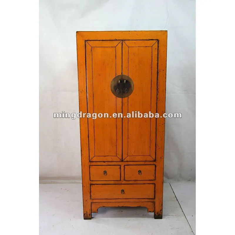 Chinese antique living room narrow closet