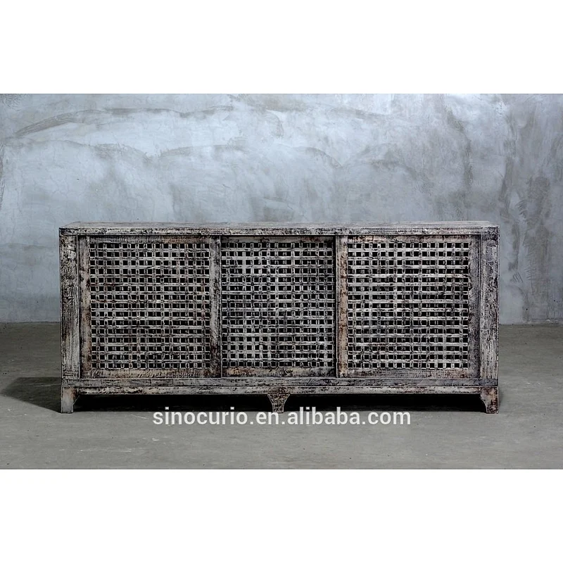 Chinese slatted buffet in black finishes