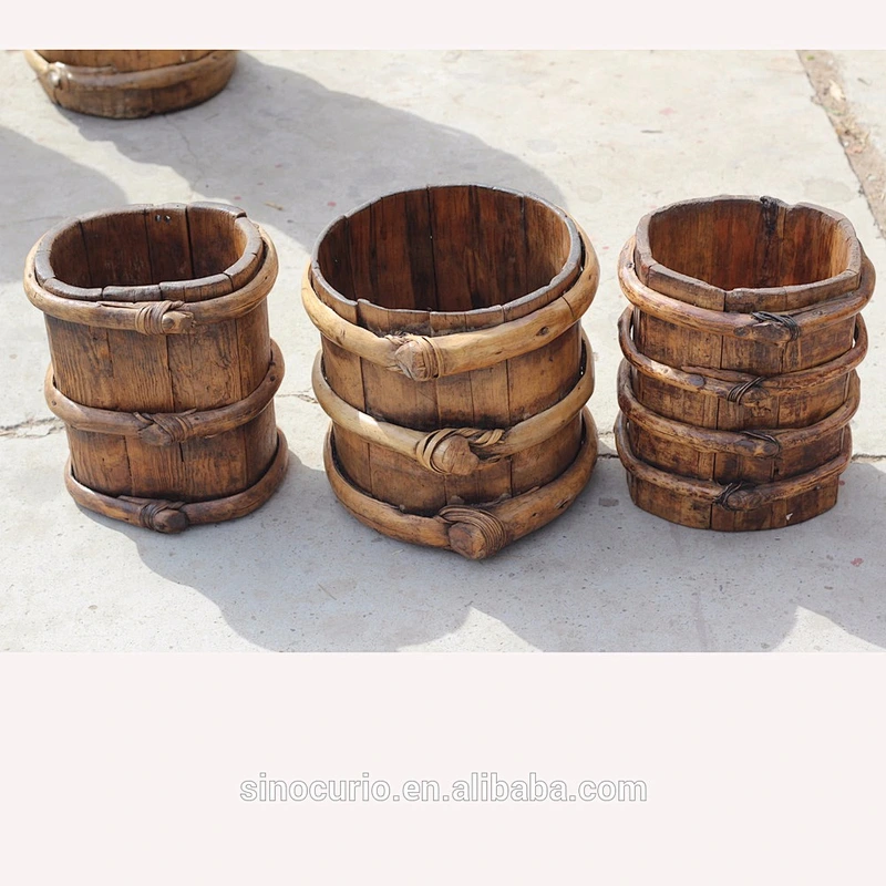Chinese factory supply wholesale antique wooden bucket with handle