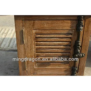 Classic Antique Bedroom Furniture ; bedroom vintage nightstand