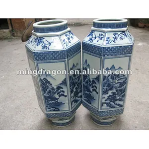Chinese antique porcelain blue and white vase