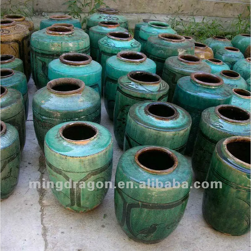 chinese antique ceramic beautiful nice wine green pot