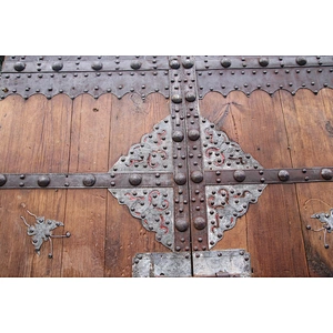 Chinese reclaimed wooden door for sale