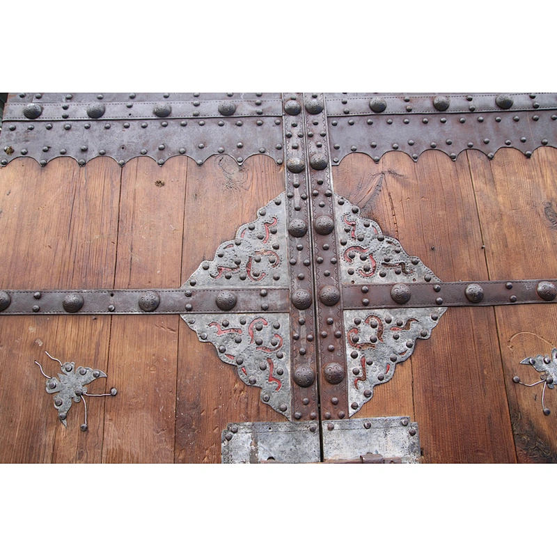 Chinese reclaimed wooden door for sale