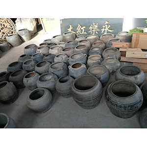 Chinese antique flower clay pot