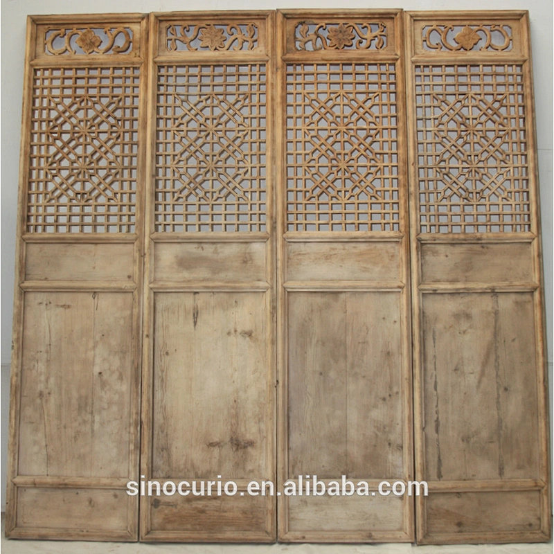 Classic Wooden Divider Screen Partition In Hotel Lobby