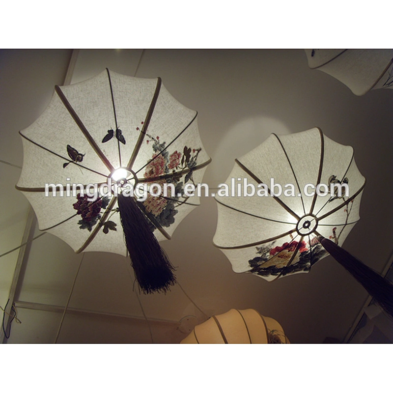 Classical chinese palace lantern for indoor decoration