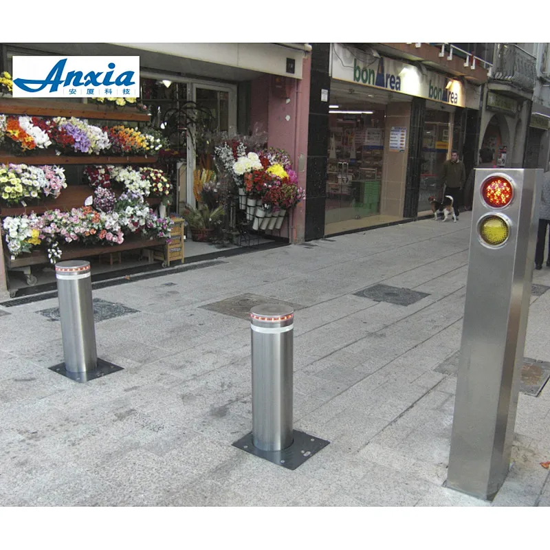 Automatic remote control electric road blocker bollards with 6 mm case