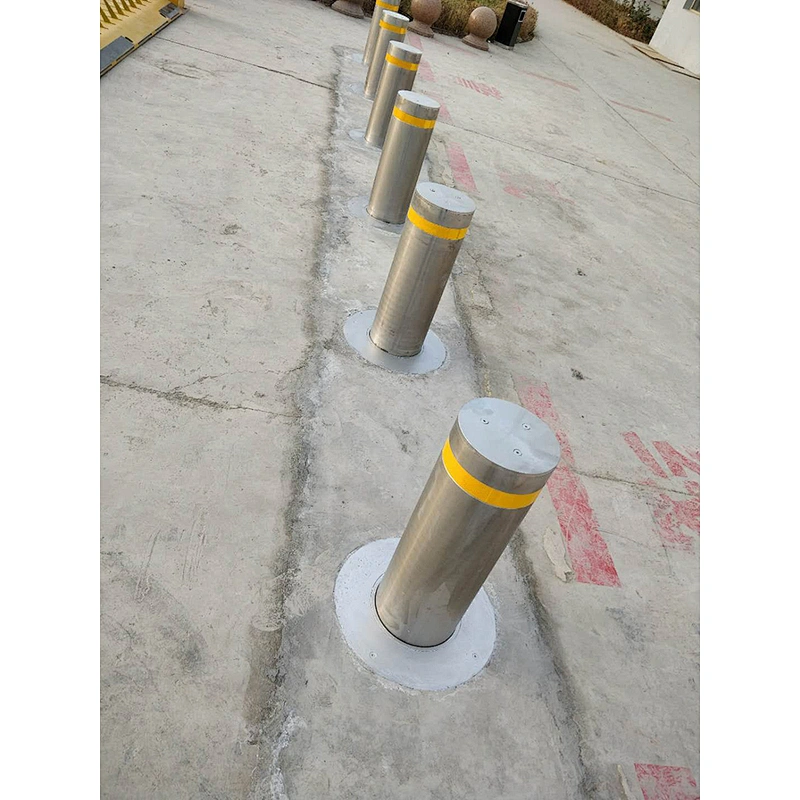 Automatic rising bollard hydraulic road blocker supplier