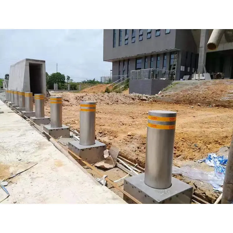 Remote control automatic rising bollard for parking