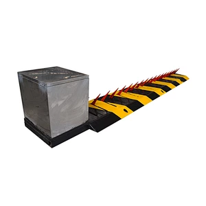 Tire puncture killer / Spike roadblocks Road barricade / Portable road block stainless spike puncture