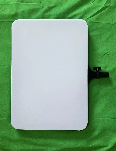 Full screen live streaming photography light