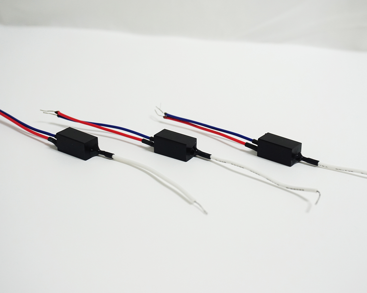 Flash trigger coil