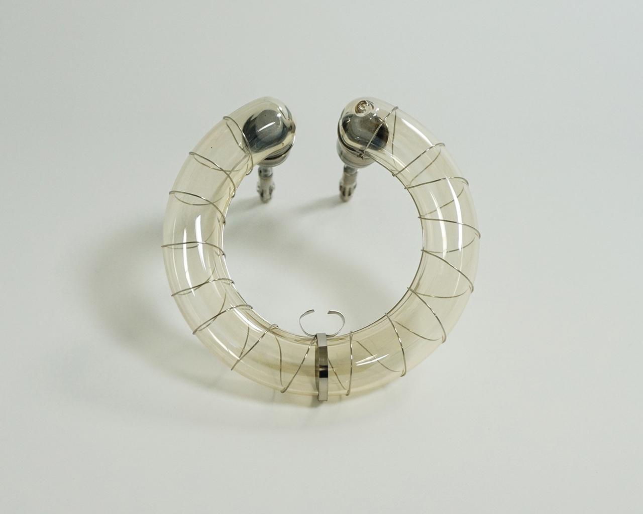 Photographic Flash Lamp