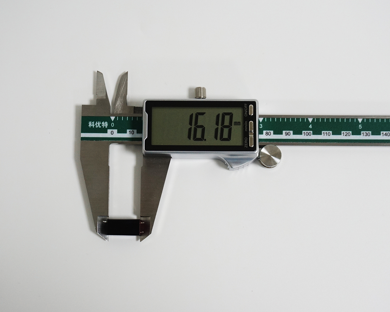Flash trigger coil