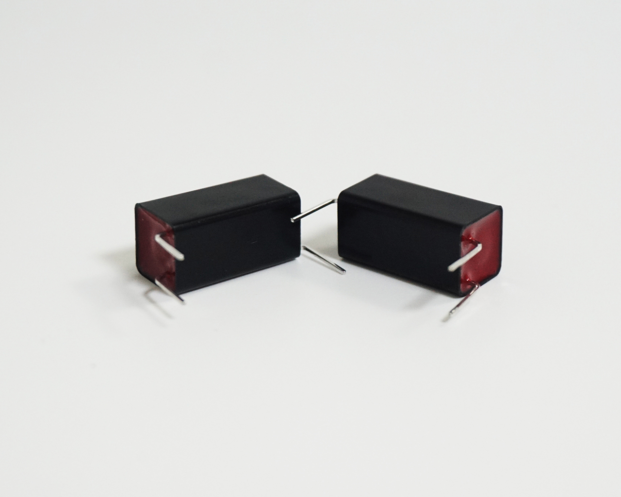 Inductor trigger coil xenon lamps