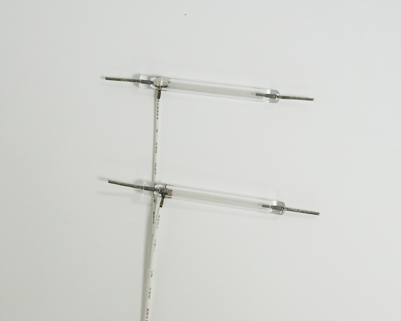 camera flash bulb