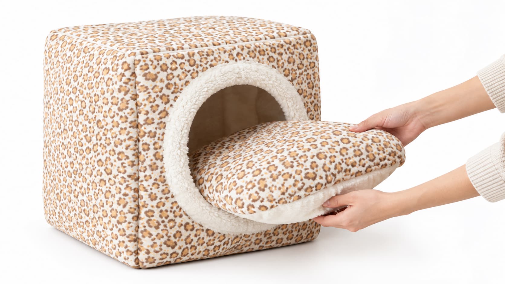 Removable inner cushion