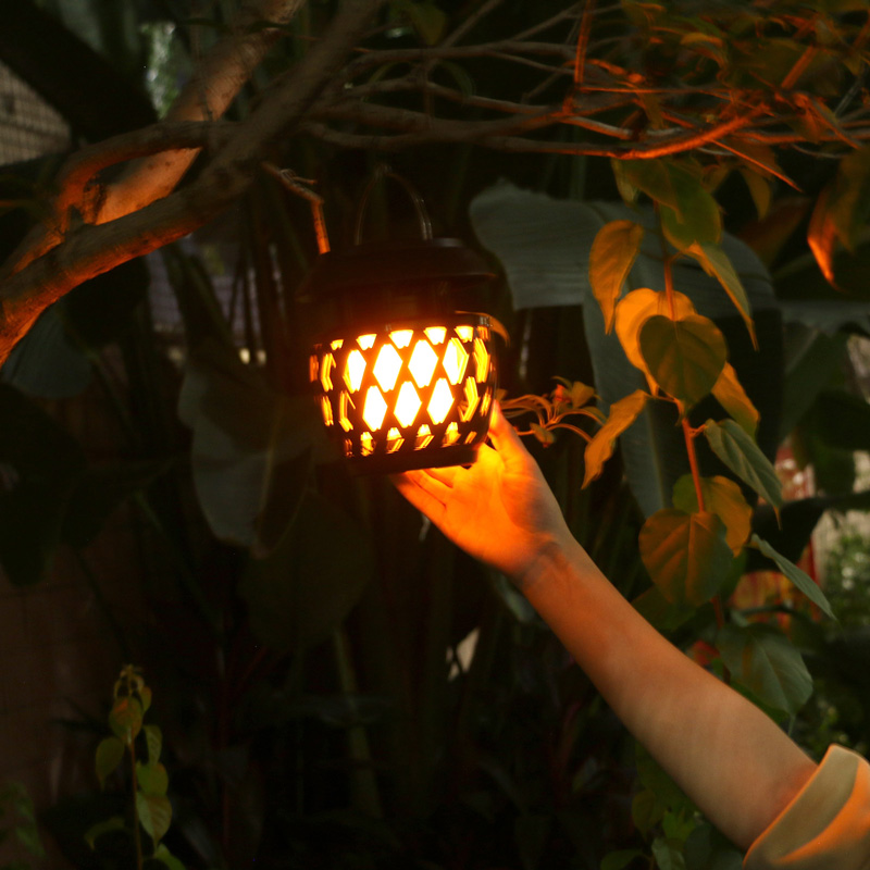 Newly Arrival Yard Decor Landscape Lamp 96pcs Led Outdoor Patio Solar Lights Solar Fire Flickering Flame Torch
