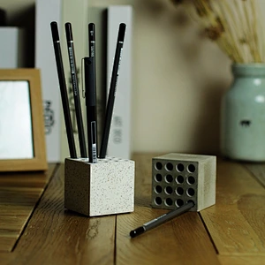 S9176 penholder concrete molds DIY desk decoration 16 cavities hole block molds