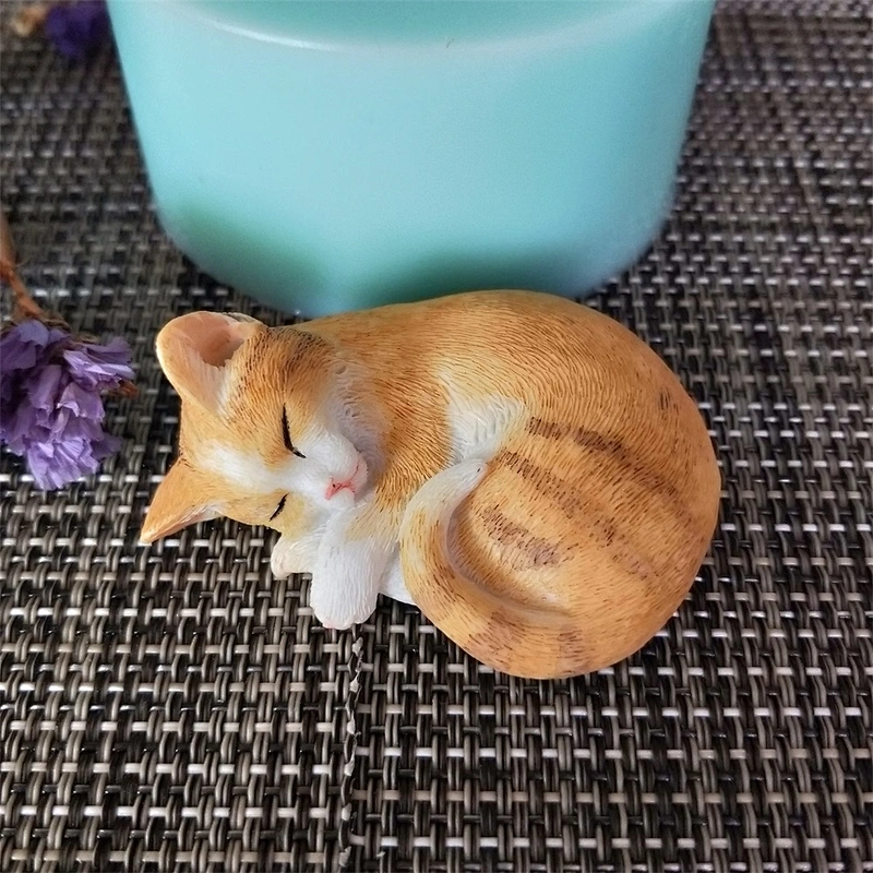 DW0146 PRZY 3D Kitten Sleeping Curled Up Mini Size Cat Shaped Resin Clay Candle Silicone Soap Mold for Handmade Soap Making